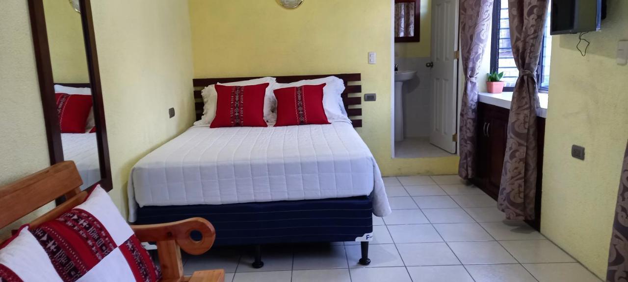 Casa Josefa Hotel Santiago Atitlan Ngoại thất bức ảnh