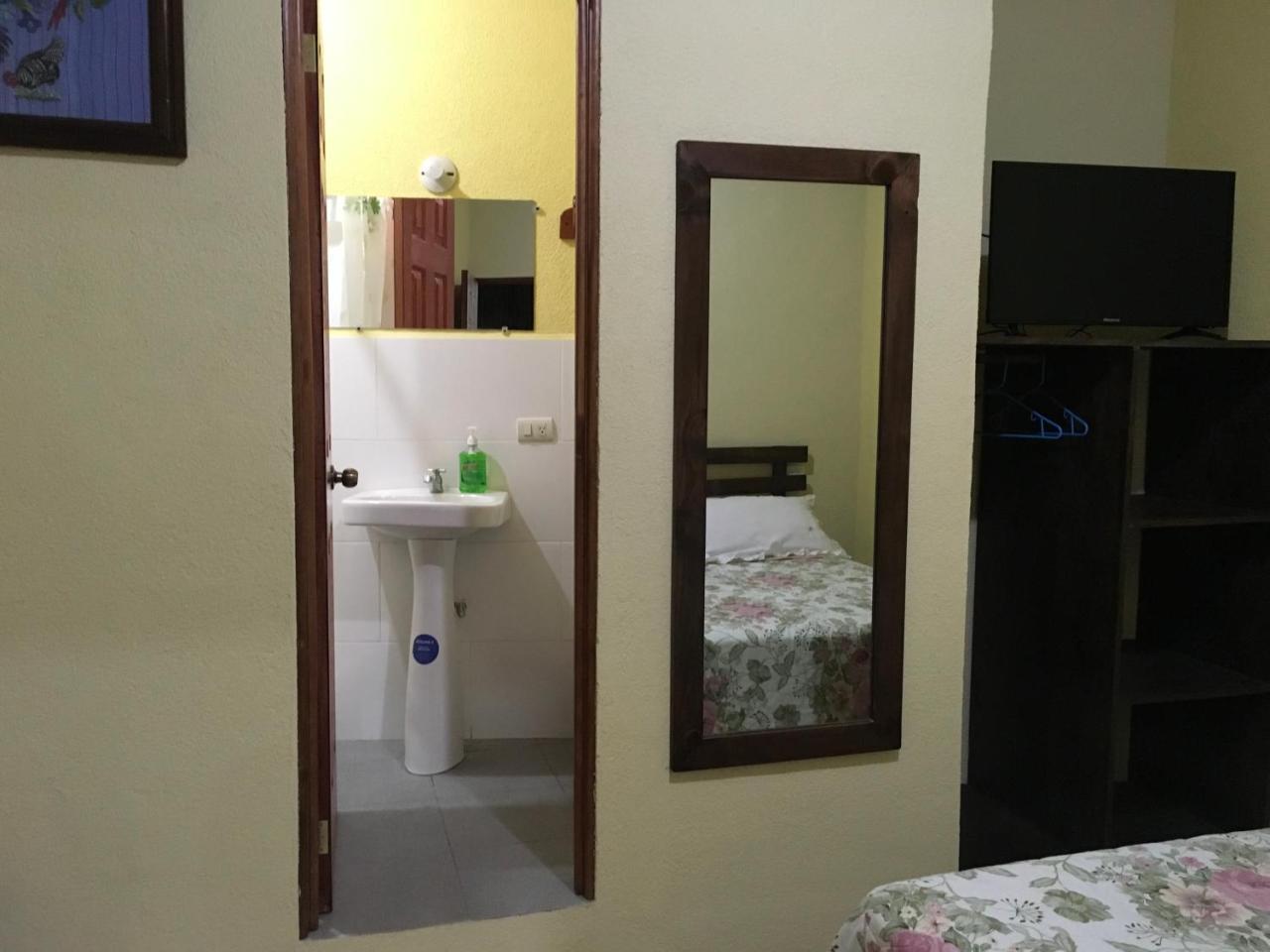 Casa Josefa Hotel Santiago Atitlan Ngoại thất bức ảnh